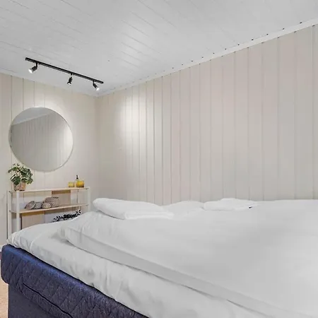 公寓 Spacious With Terrace & Parking 卑爾根