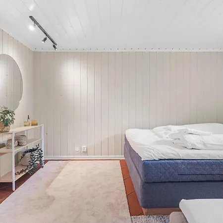 Appartement Spacious With Terrace & Parking Bergen