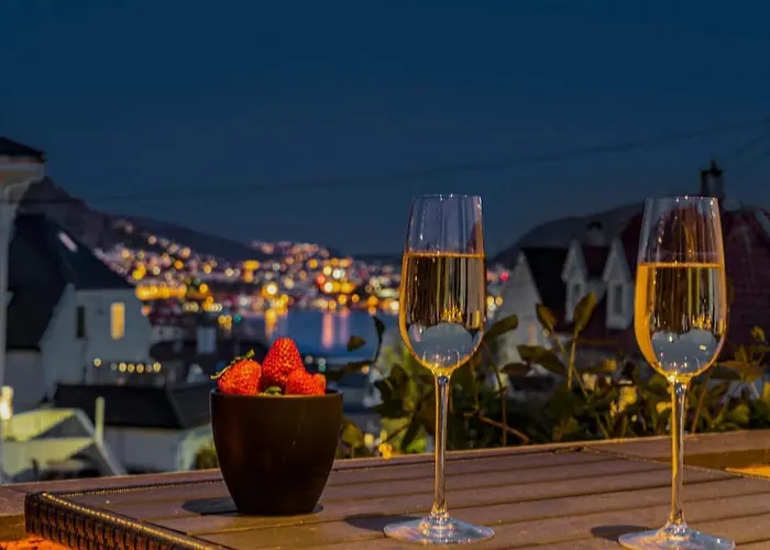 Appartement Spacious With Terrace & Parking