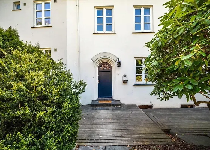 Spacious With Terrace & Parking Appartement