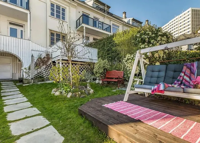 Spacious With Terrace & Parking Appartement *